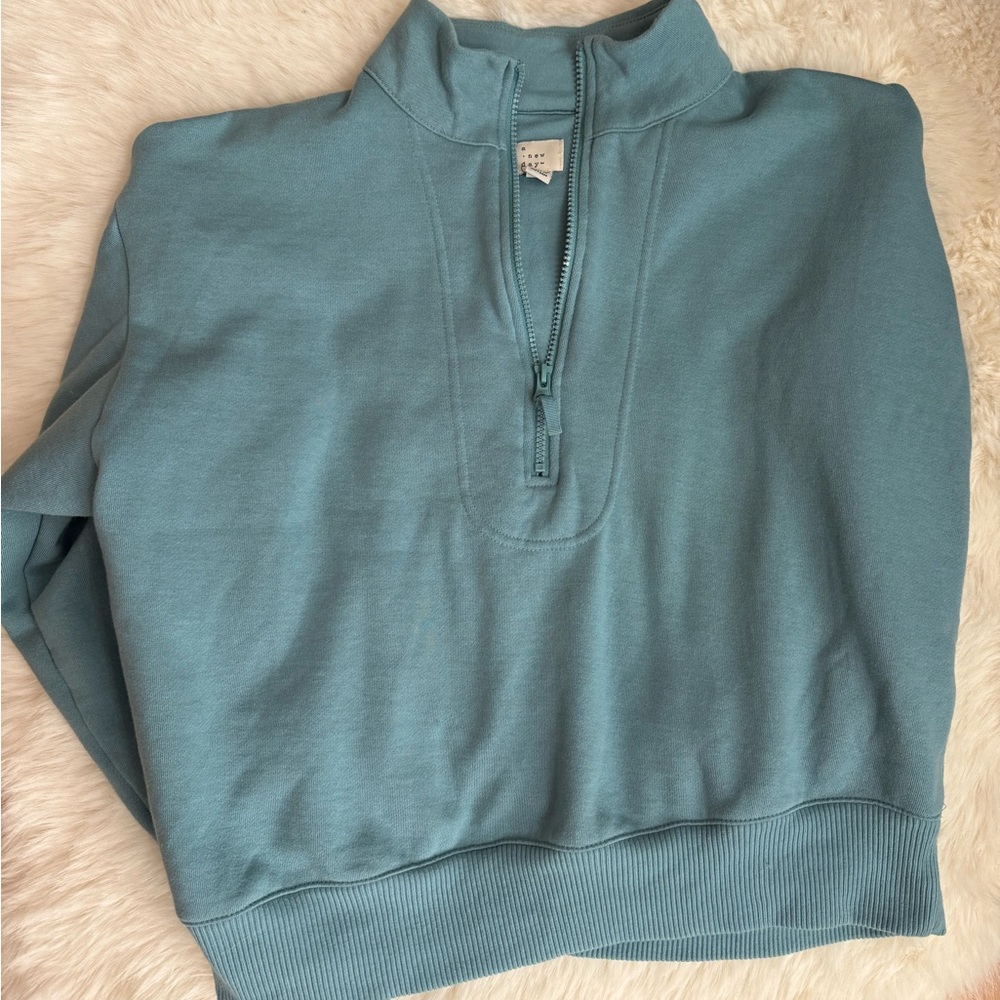 Teal/Turquoise Quarterzip - Picture 2 of 5
